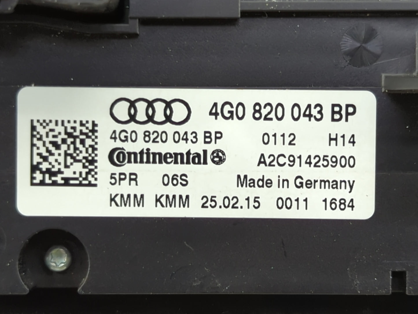 2014-2017 Audi A6 Climate Control Module Temperature AC/Heater Replacement P/N:4G0 820 043 BP Fits Fits 2014 2015 2016 2017 