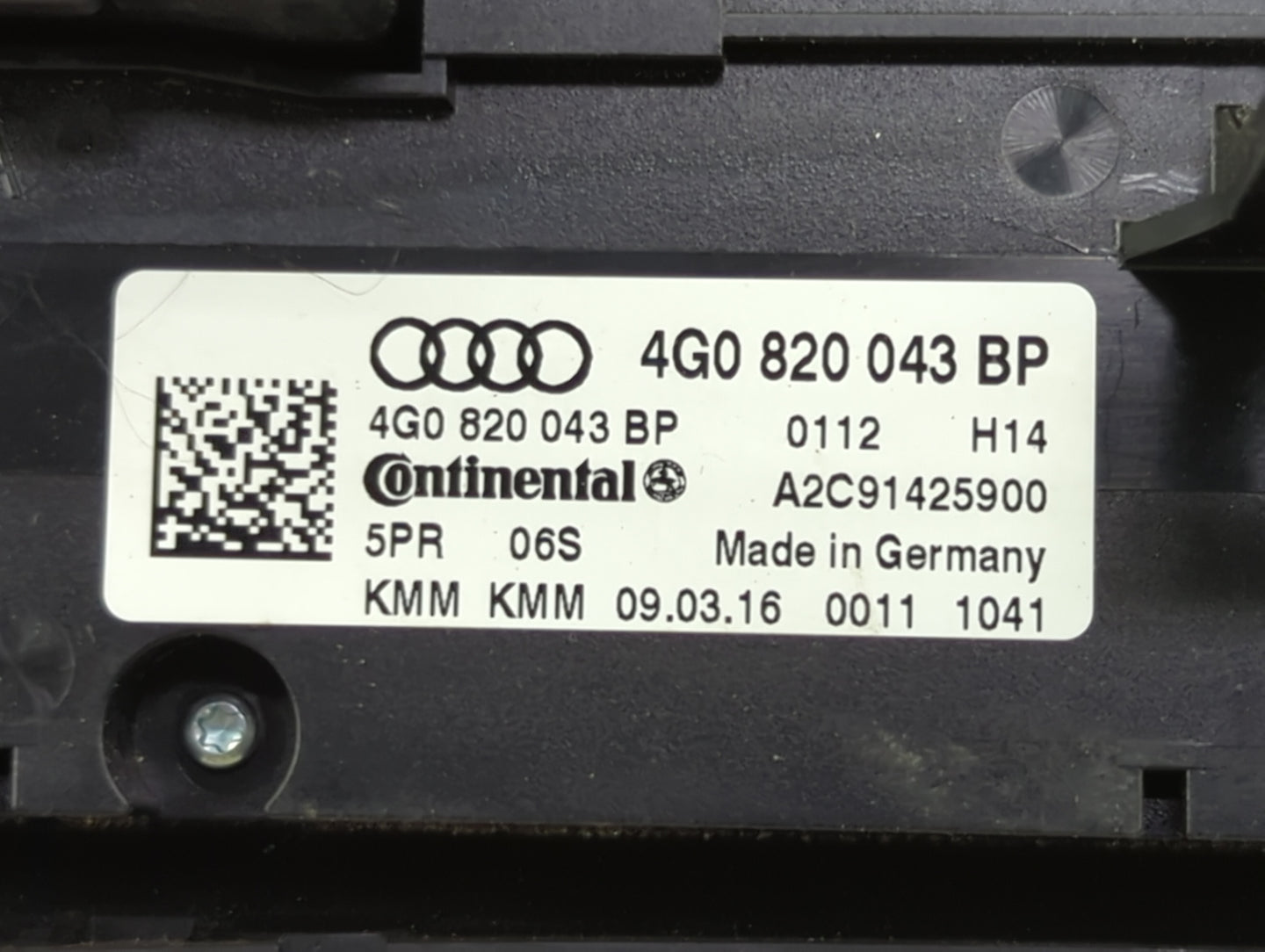 2014-2017 Audi A6 Climate Control Module Temperature AC/Heater Replacement P/N:4G0 820 043 BP Fits Fits 2014 2015 2016 2017 