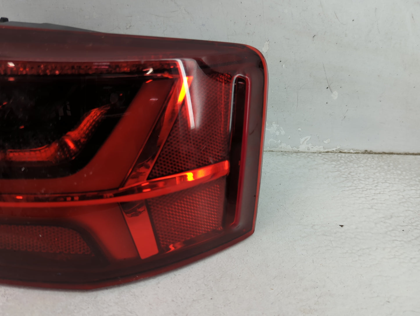 2016-2018 Audi A6 Tail Light Assembly Passenger Right OEM Fits Fits 2016 2017 2018 OEM Used Auto Parts - Oemusedautoparts1.c