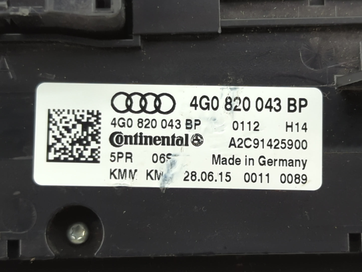 2014-2017 Audi A6 Climate Control Module Temperature AC/Heater Replacement P/N:4G0 820 043 BP Fits Fits 2014 2015 2016 2017 