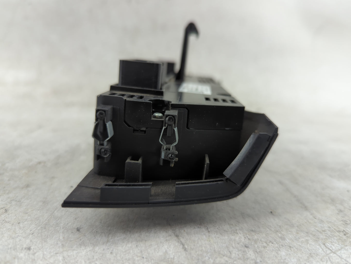 2014-2017 Audi A6 Climate Control Module Temperature AC/Heater Replacement P/N:4G0 820 043 BP Fits Fits 2014 2015 2016 2017 