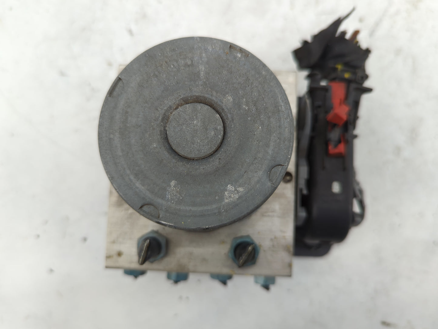 2016-2018 Audi A6 ABS Pump Control Module Replacement P/N:4G0 907 379 S Fits Fits 2015 2016 2017 2018 OEM Used Auto Parts - 