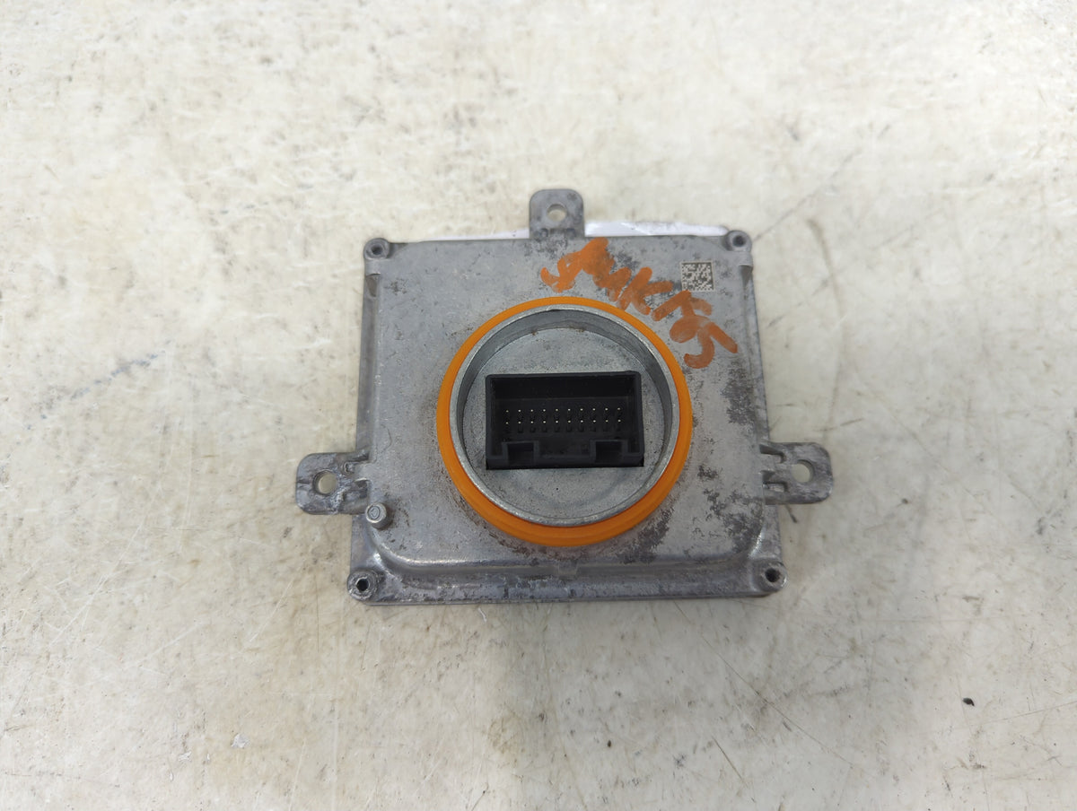2016 Audi A6 Headlight Ballast Head Light 1462925 - Oemusedautoparts1.com