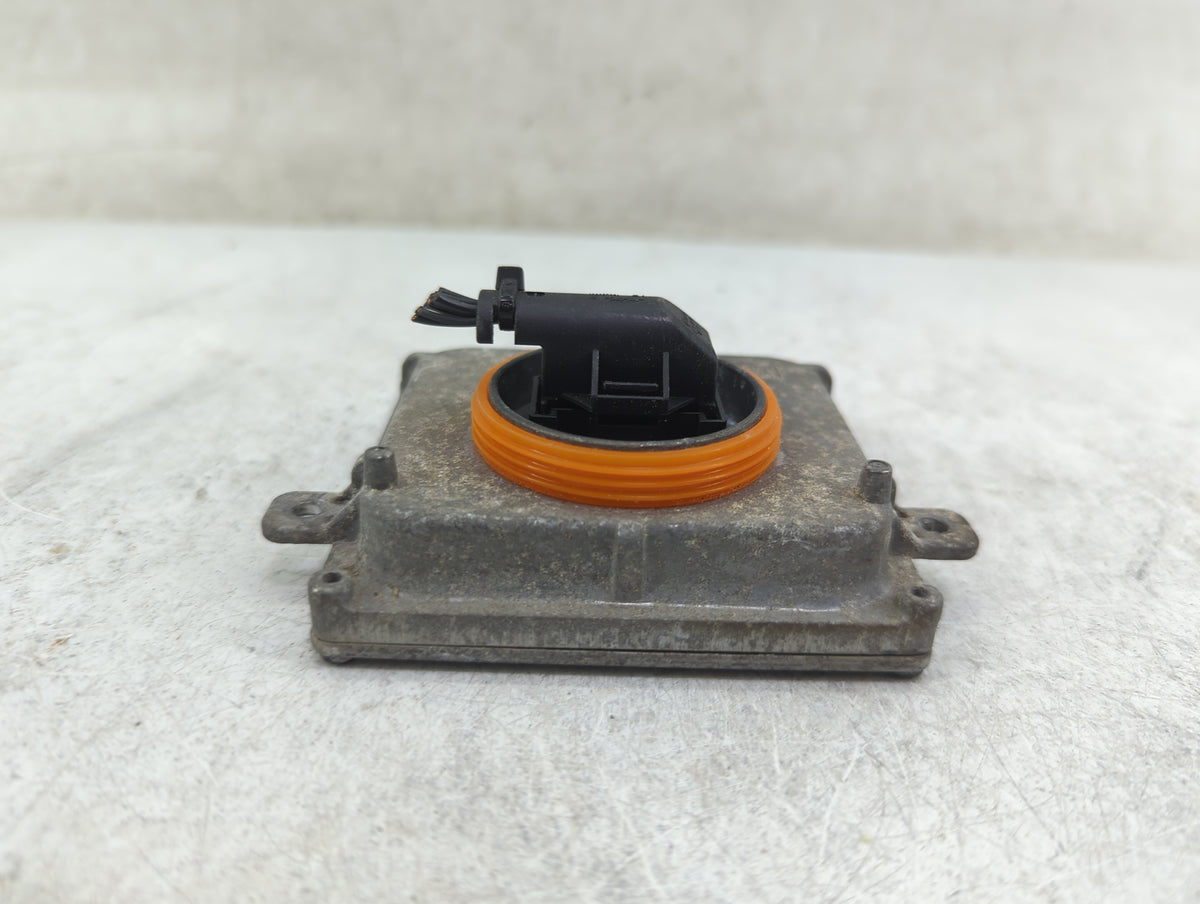 2016 Audi A6 Headlight Ballast Head Light 1463057 - Oemusedautoparts1.com