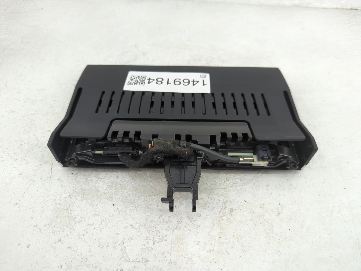 2016-2018 Audi A6 Radio AM FM Cd Player Receiver Replacement Fits Fits 2016 2017 2018 OEM Used Auto Parts - Oemusedautoparts