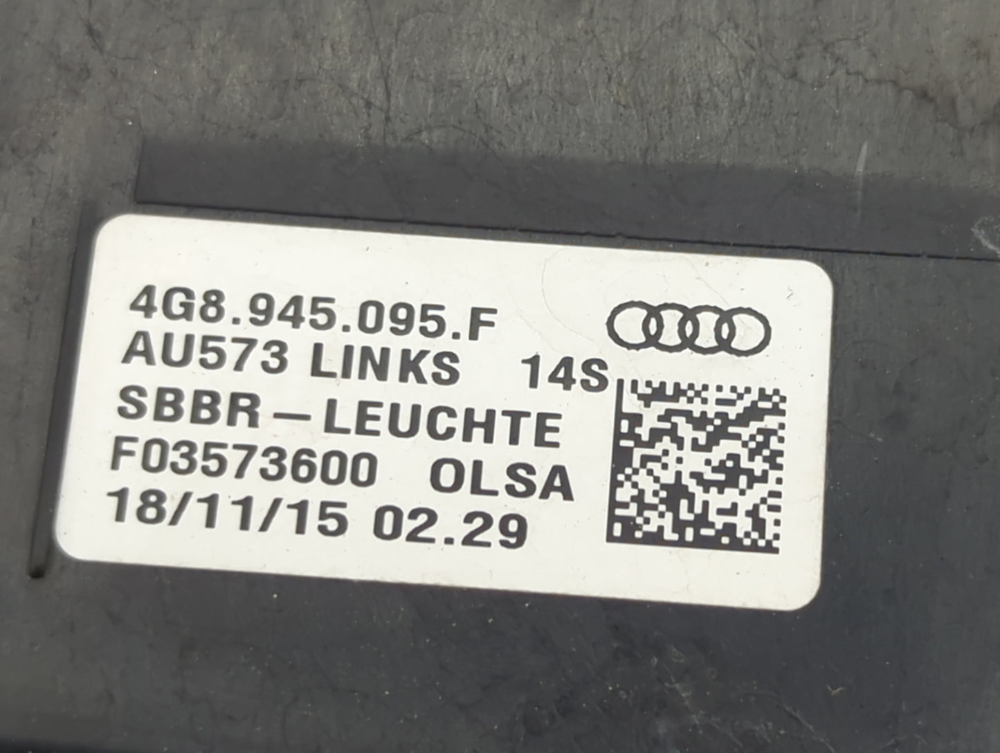 2016-2018 Audi A7 Tail Light Assembly Driver Left OEM P/N:F03573600 4G8 945 095 F Fits Fits 2016 2017 2018 OEM Used Auto Par