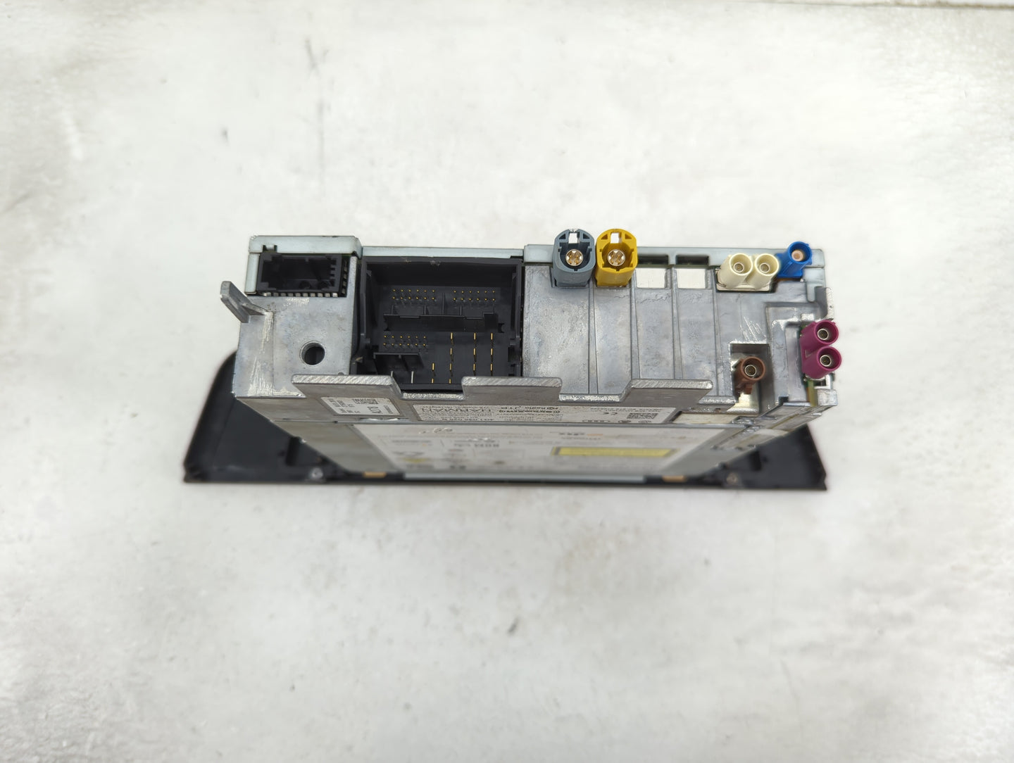 2016-2018 Audi A7 Radio AM FM Cd Player Receiver Replacement P/N:A278 2758369 Fits Fits 2016 2017 2018 OEM Used Auto Parts -