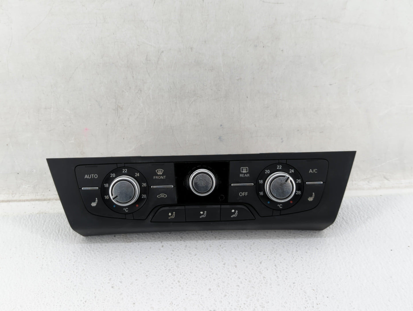 2016 Audi A7 Climate Control Module Temperature AC/Heater Replacement P/N:4G0 820 043 CB Fits Fits 2017 2018 OEM Used Auto P