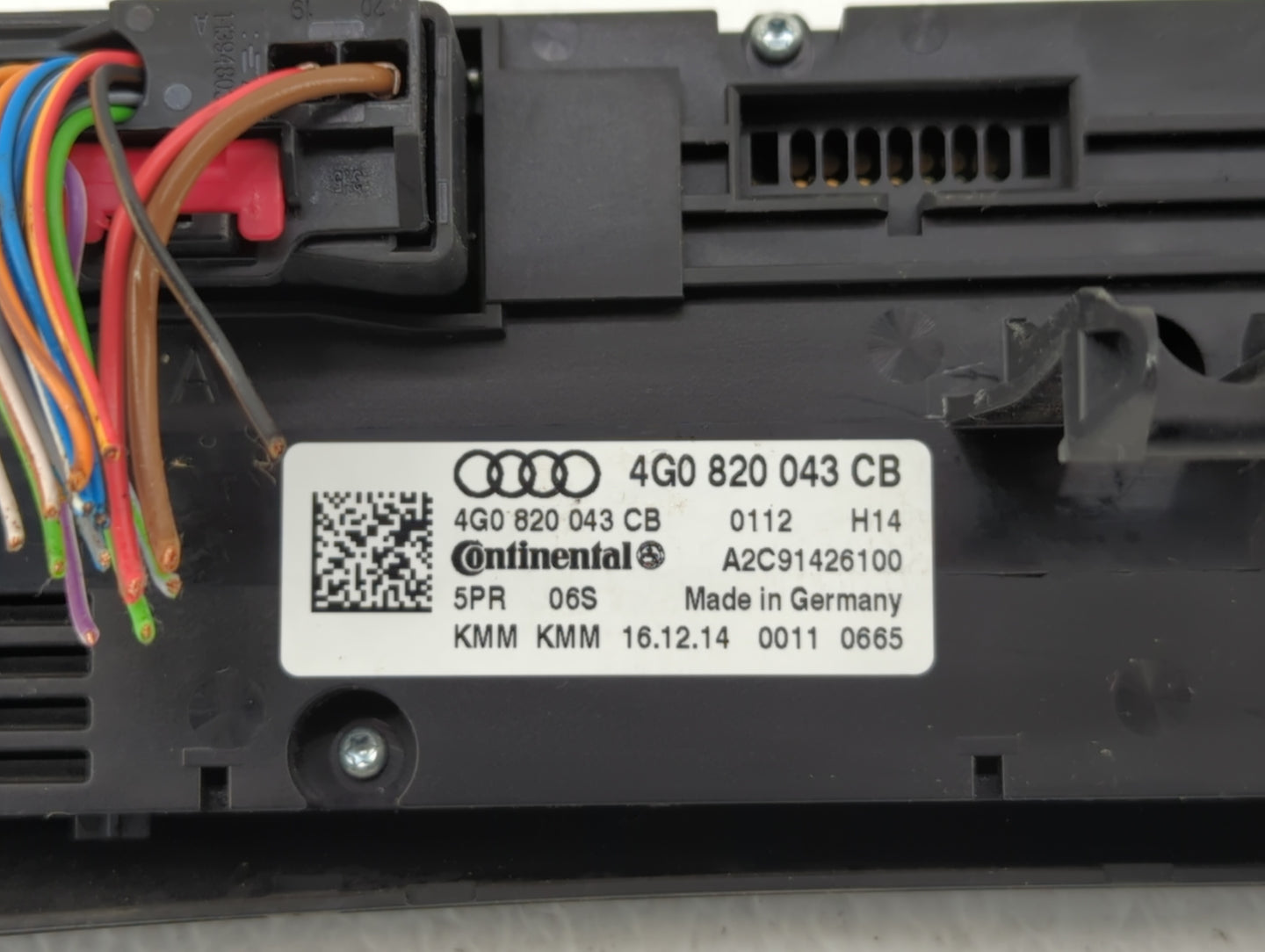 2016 Audi A7 Climate Control Module Temperature AC/Heater Replacement P/N:4G0 820 043 CB Fits Fits 2017 2018 OEM Used Auto P