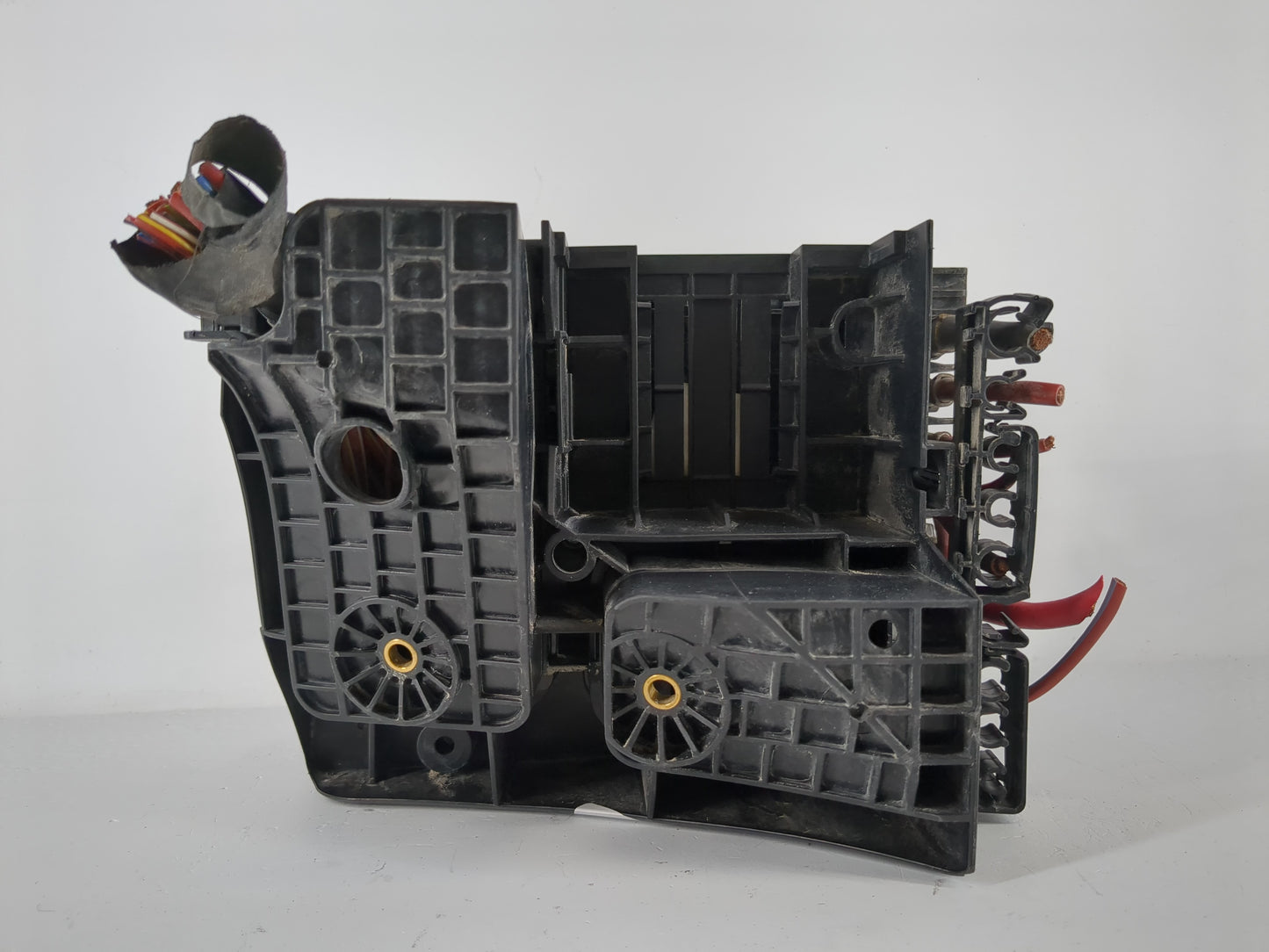 2015-2018 Audi Q3 Fusebox Fuse Box Panel Relay Module P/N:3C0 937 125 A Fits OEM Used Auto Parts - Oemusedautoparts1.com