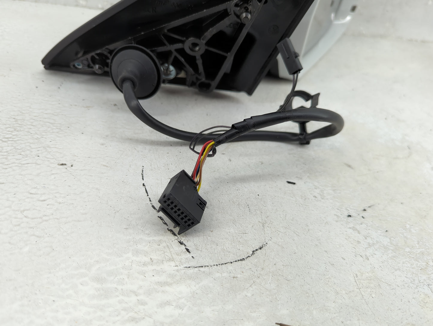 2015-2018 Audi Q3 Passenger Side View Mirror - Right Door Mirror OEM Used - Oemusedautoparts1.com