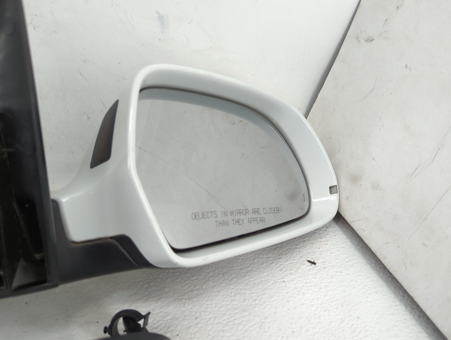 2015-2018 Audi Q3 Passenger Side View Mirror - Right Door Mirror OEM Used - Oemusedautoparts1.com