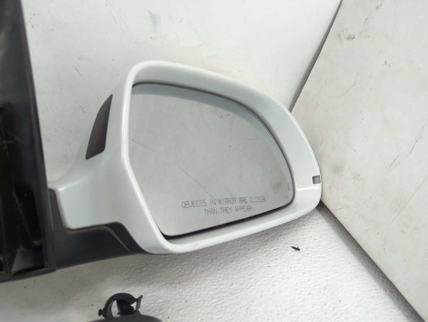 2015-2018 Audi Q3 Passenger Side View Mirror - Right Door Mirror OEM Used - Oemusedautoparts1.com