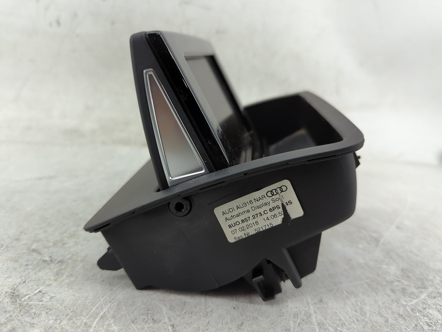 2015-2018 Audi Q3 Information Display Screen - Oemusedautoparts1.com