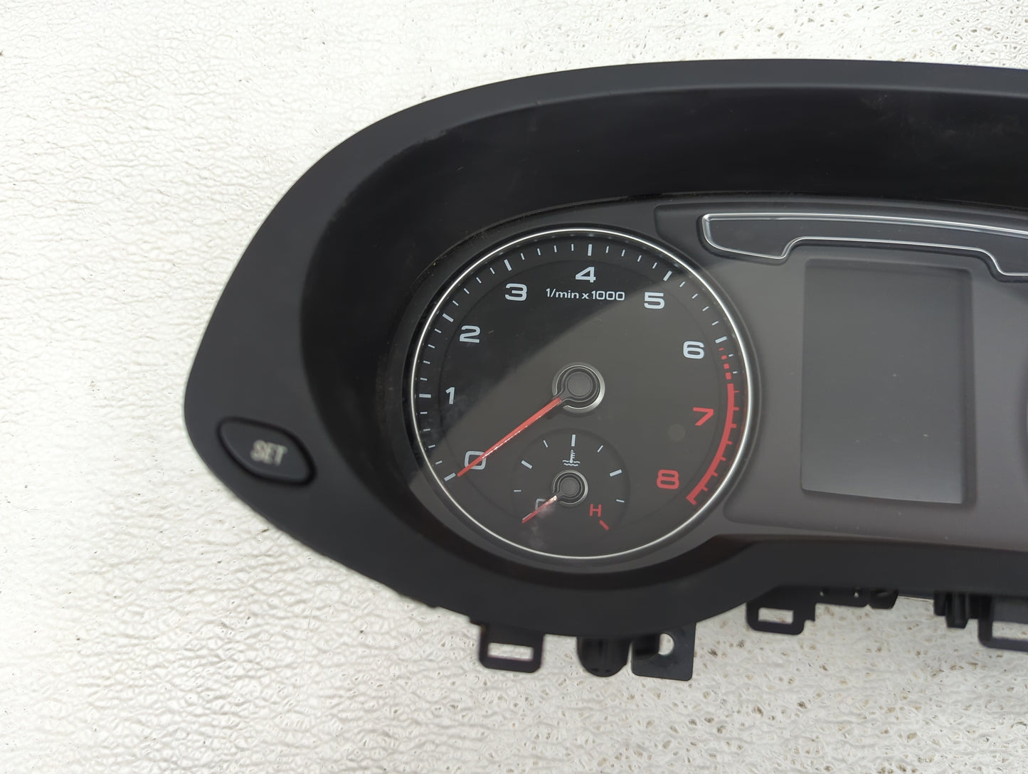 2015-2017 Audi Q3 Instrument Cluster Speedometer Gauges P/N:8U0920960A Fits Fits 2015 2016 2017 OEM Used Auto Parts - Oemuse