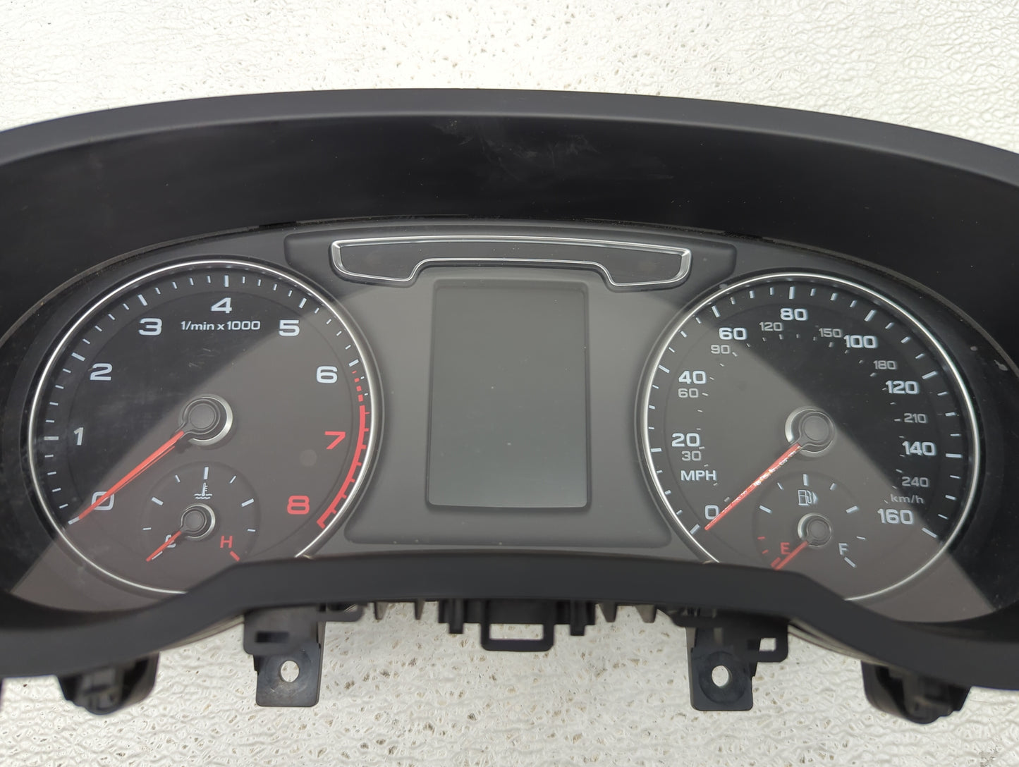 2015-2017 Audi Q3 Instrument Cluster Speedometer Gauges P/N:8U0920960A Fits Fits 2015 2016 2017 OEM Used Auto Parts - Oemuse