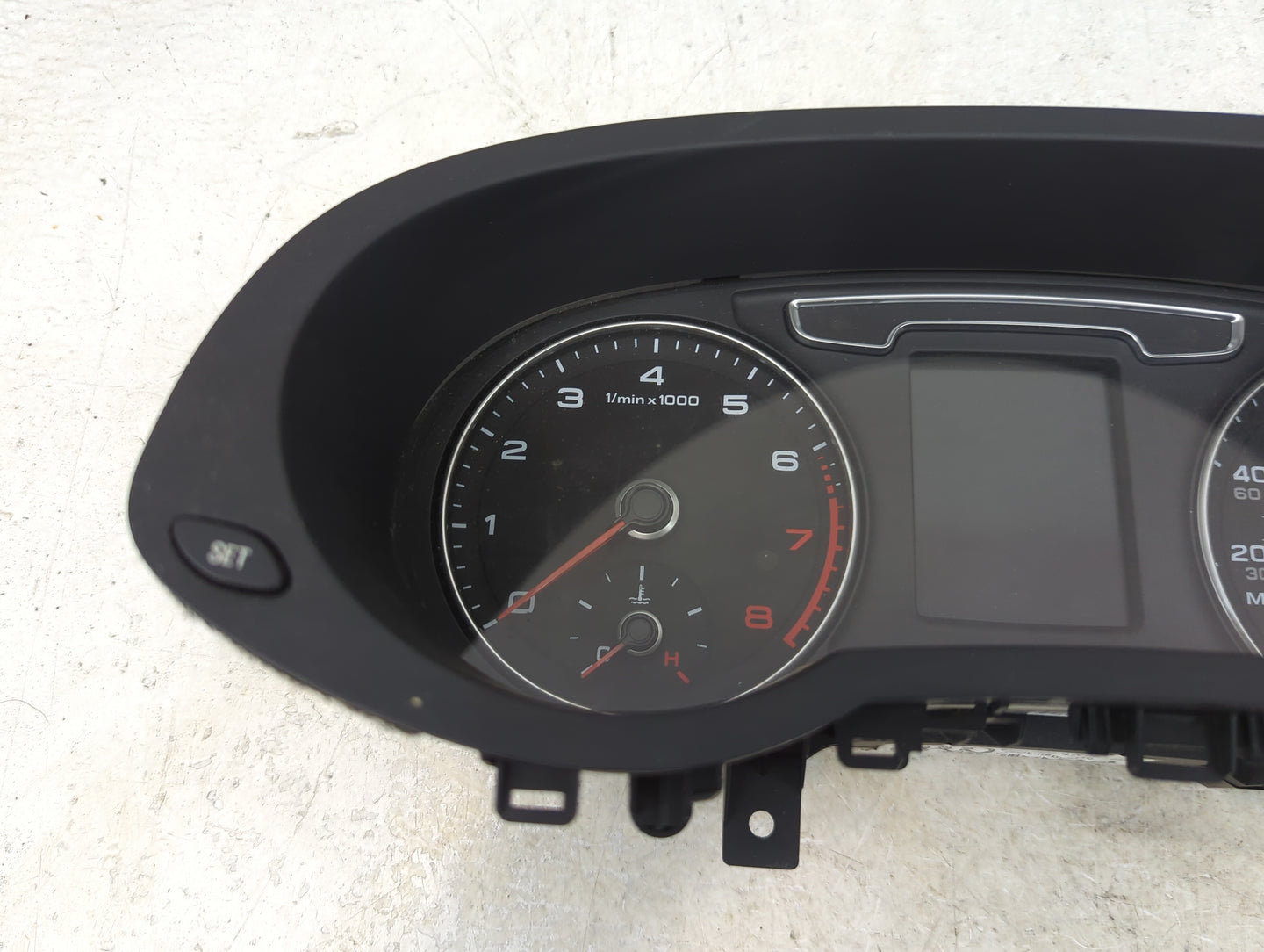 2015-2017 Audi Q3 Instrument Cluster Speedometer Gauges P/N:8U0920970B A2C53407658 Miles:112K Fits Fits 2015 2016 2017 OEM U