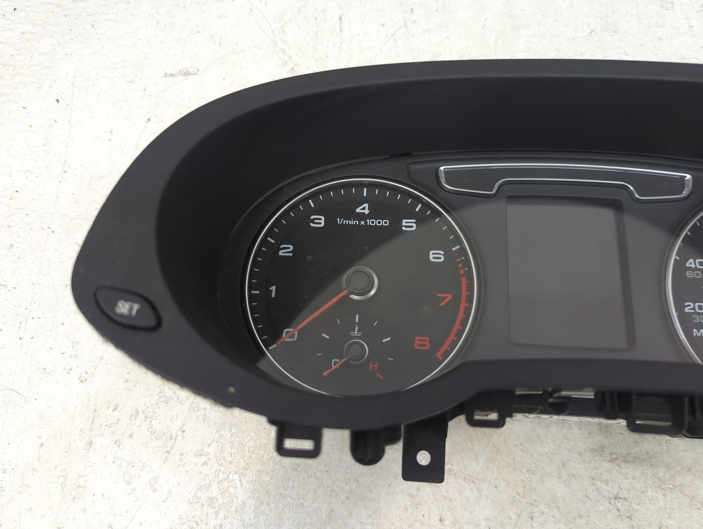 2015-2017 Audi Q3 Instrument Cluster Speedometer Gauges P/N:8U0920970B A2C53407658 Miles:112K Fits Fits 2015 2016 2017 OEM U