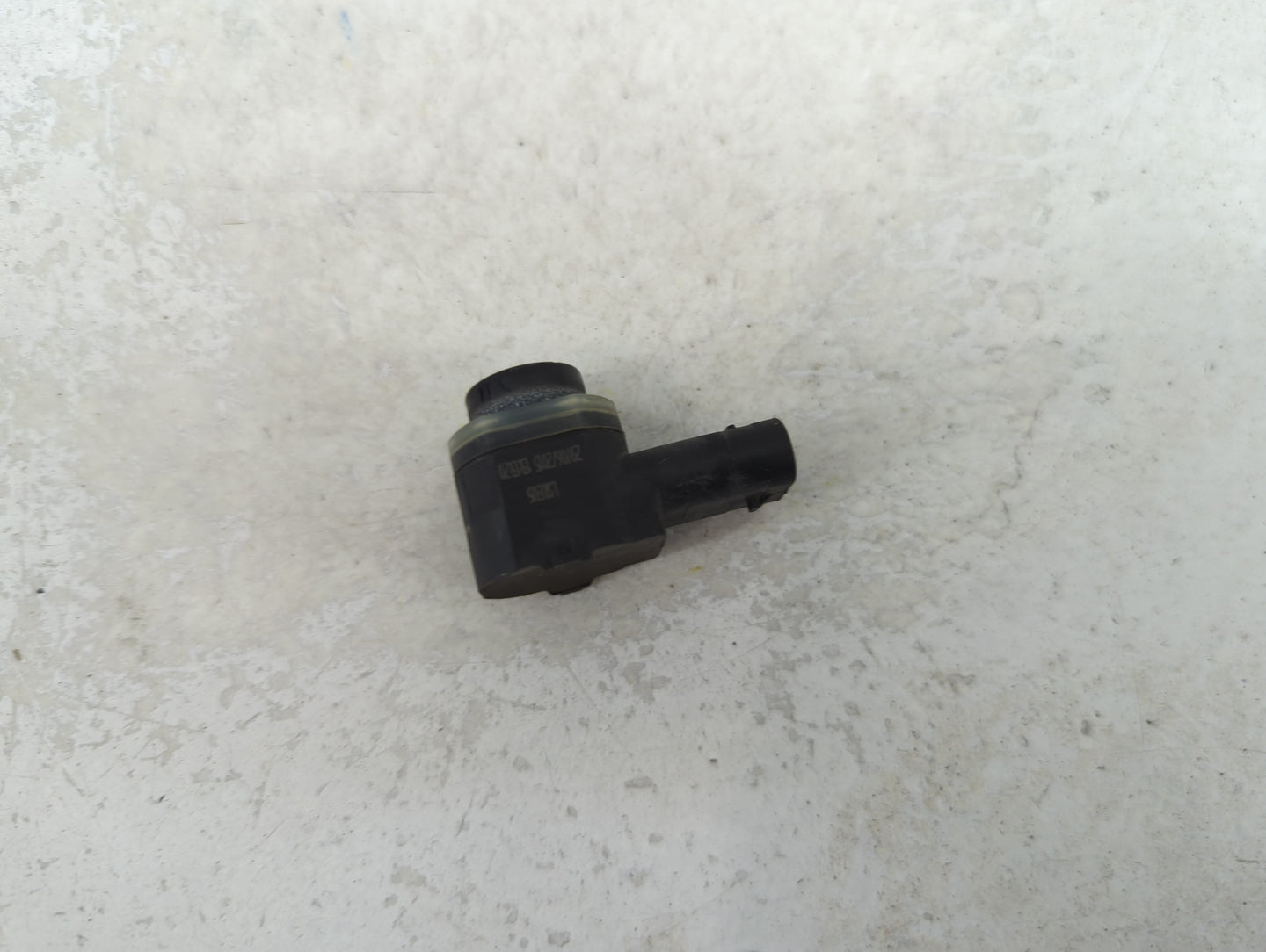 2016 Audi Q3 Front Park Assist Sensor Black 1456390 - Oemusedautoparts1.com