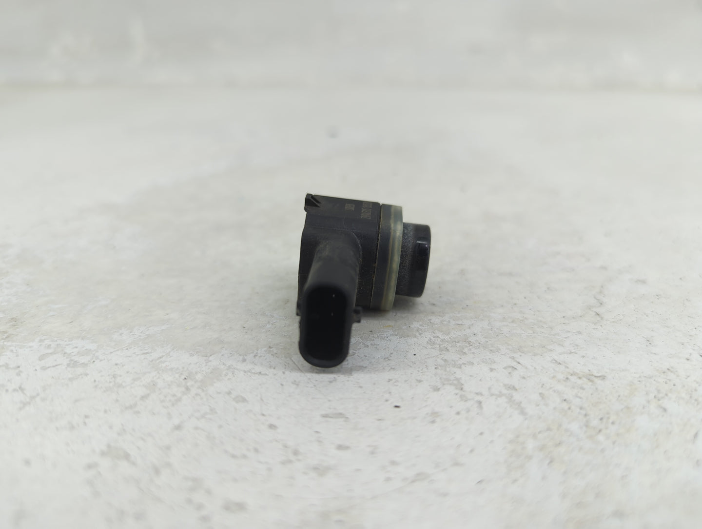 2016 Audi Q3 Front Park Assist Sensor Black 1456390 - Oemusedautoparts1.com