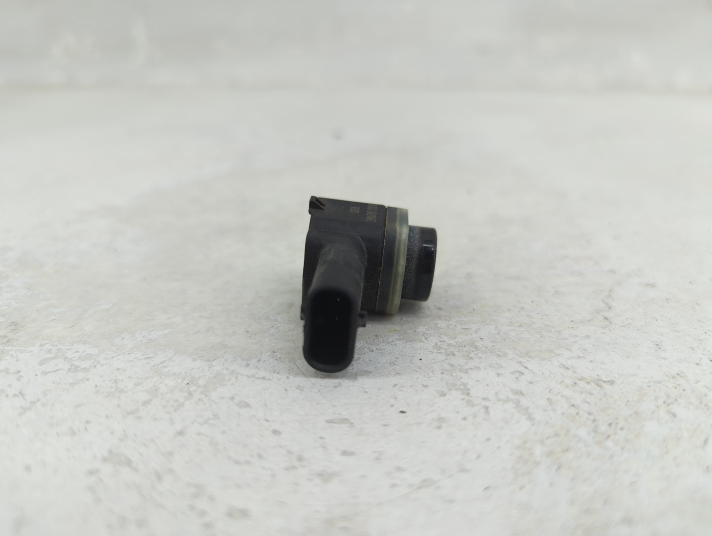 2016 Audi Q3 Front Park Assist Sensor Black 1456390 - Oemusedautoparts1.com