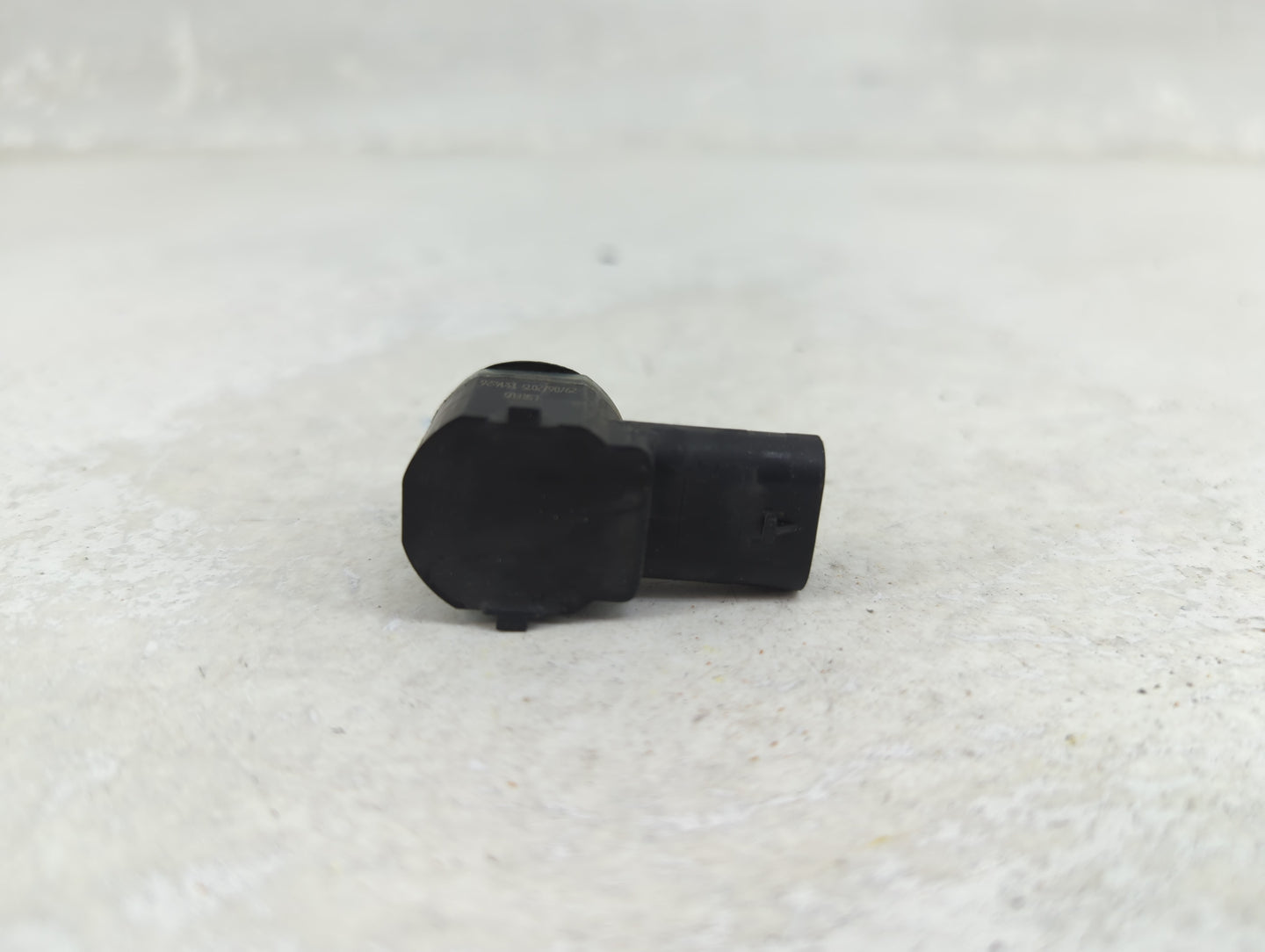 2016 Audi Q3 Front Park Assist Sensor Black 1456592 - Oemusedautoparts1.com