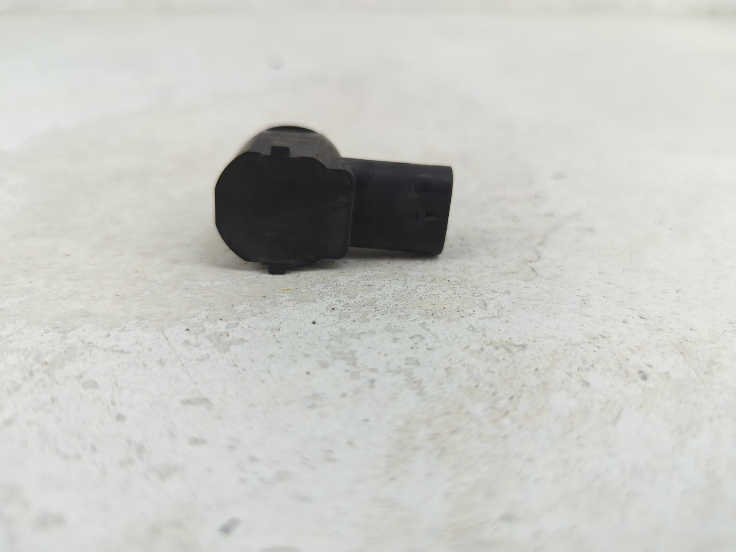 2016 Audi Q3 Front Park Assist Sensor Black 1456592 - Oemusedautoparts1.com