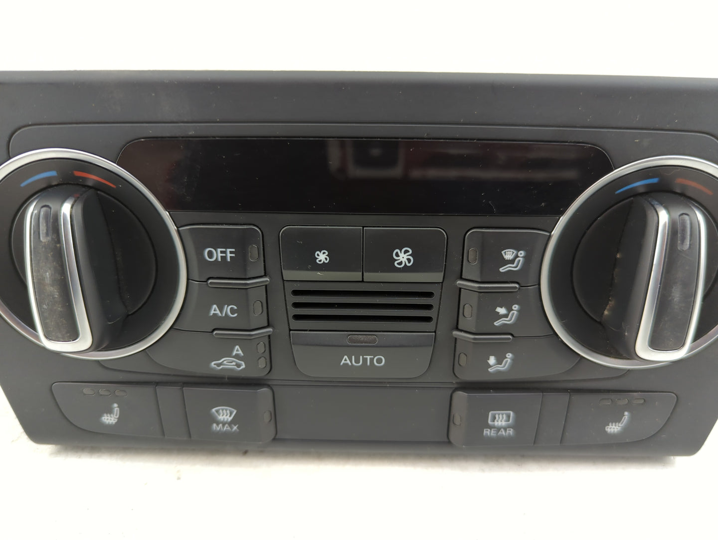 2015-2016 Audi Q3 Climate Control Module Temperature AC/Heater Replacement P/N:8U0820043G A2C90227900 Fits Fits 2015 2016 OE