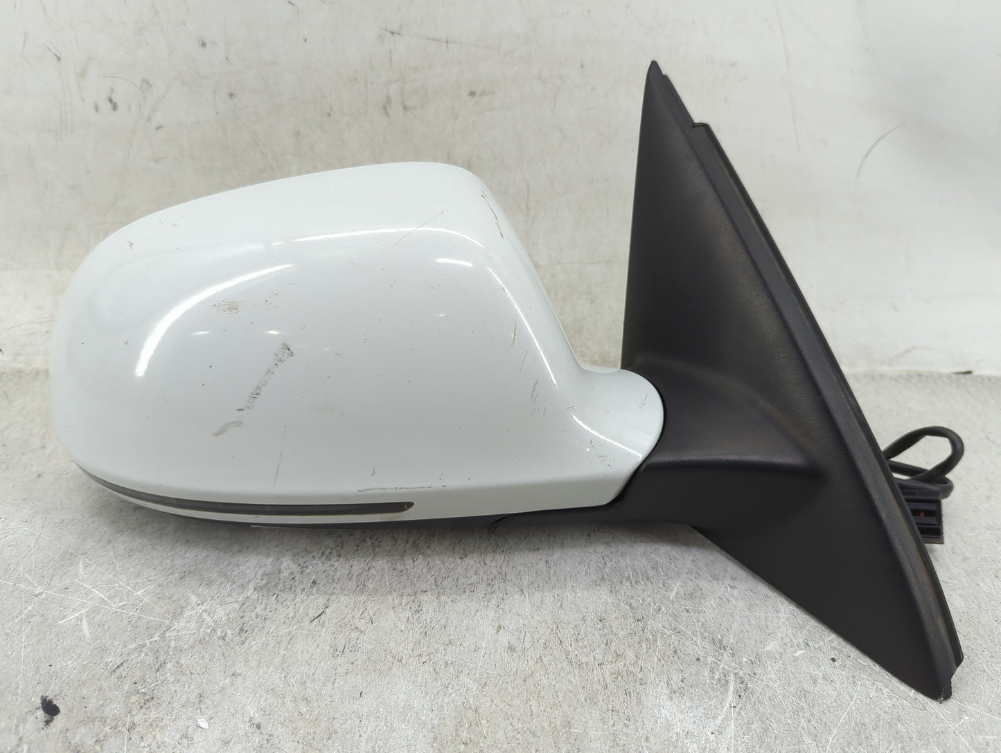 2016 Audi Q3 Passenger Side View Mirror - Right Door Mirror OEM Used - Oemusedautoparts1.com
