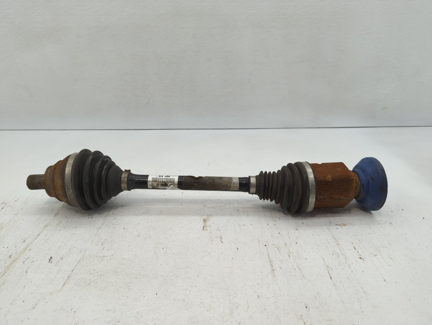 Audi Q3 Axle Shaft Front Passenger Cv C/v - Oemusedautoparts1.com
