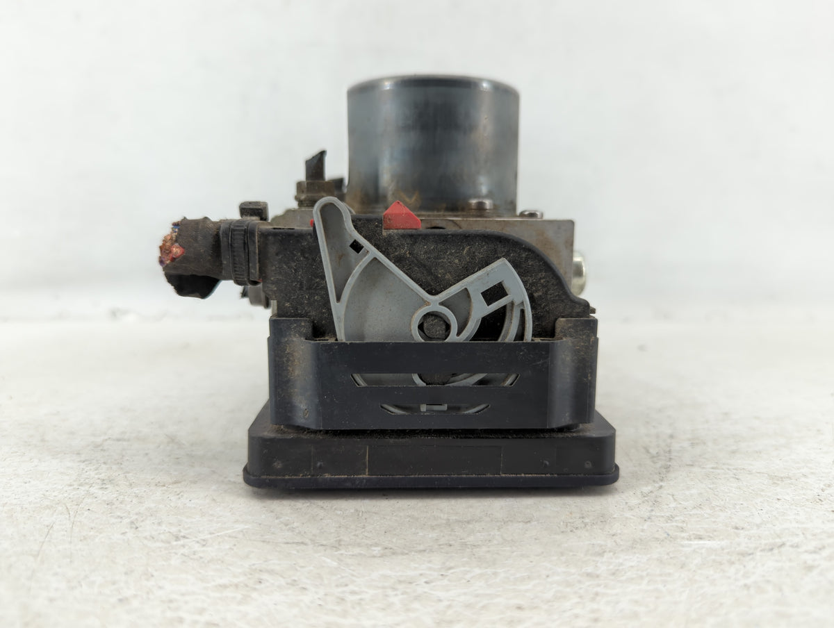 2016 Audi Q3 Anti-Lock Brake ABS Pump Module Actuator OEM P/N:5N0 614 109 CD Fits OEM Used Auto Parts - Oemusedautoparts1.co