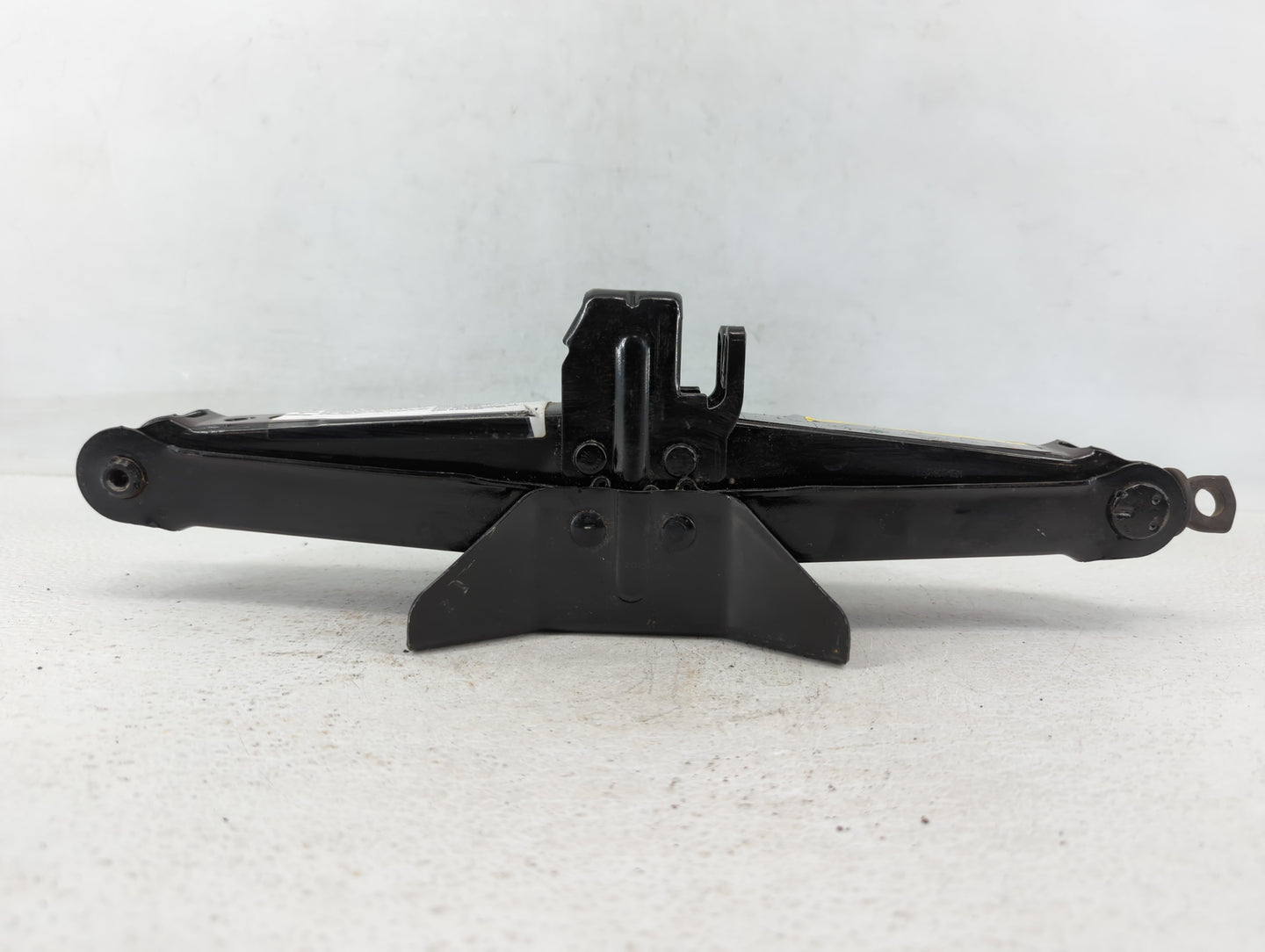 2016 Audi Q3 Spare Scissor Car Jack - Oemusedautoparts1.com