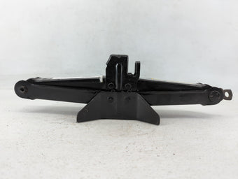 compare product 2016 Audi Q3 Spare Scissor Car Jack