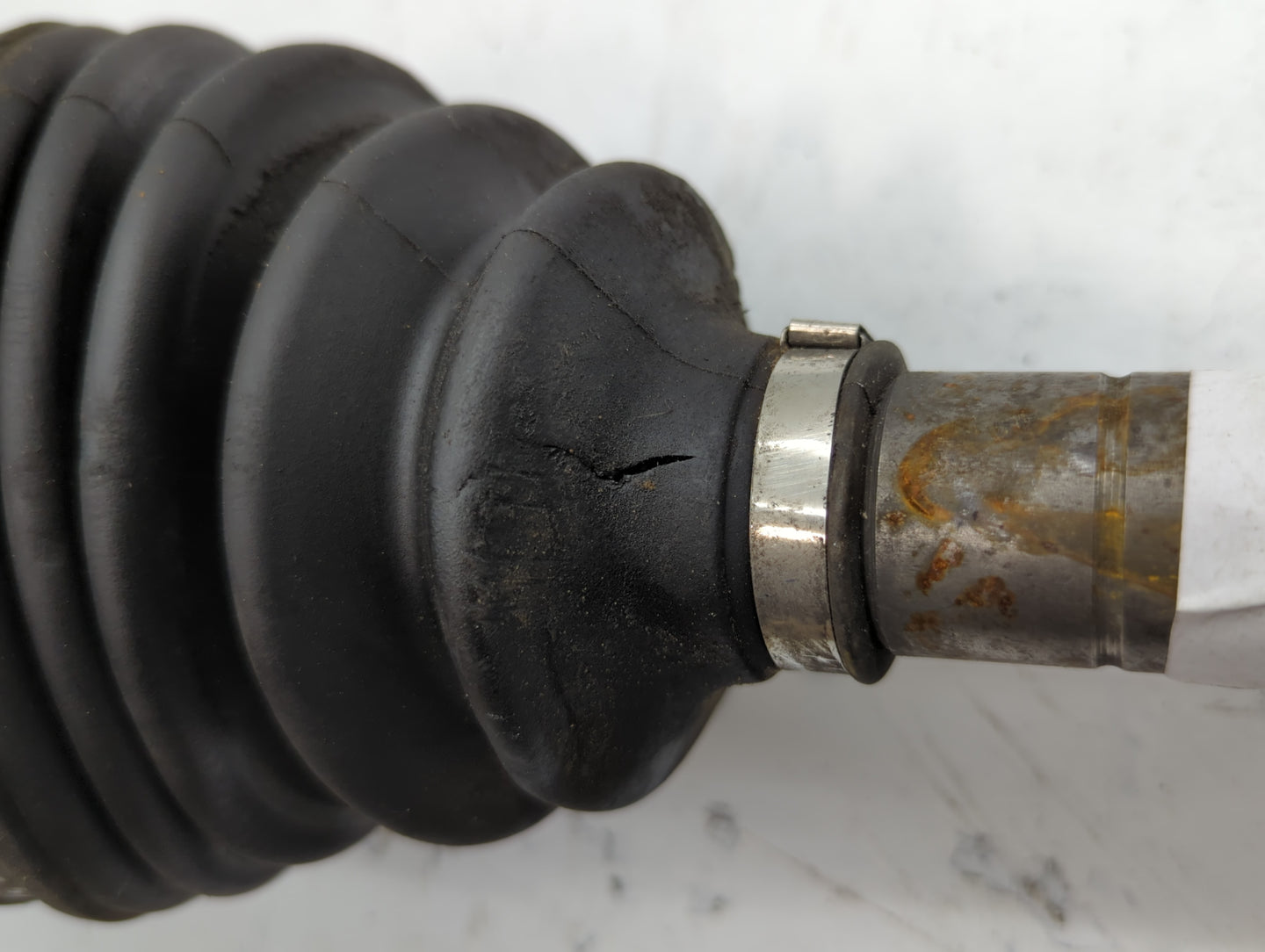2015-2018 Audi Q3 Axle Shaft Front Passenger Cv C/v - Oemusedautoparts1.com