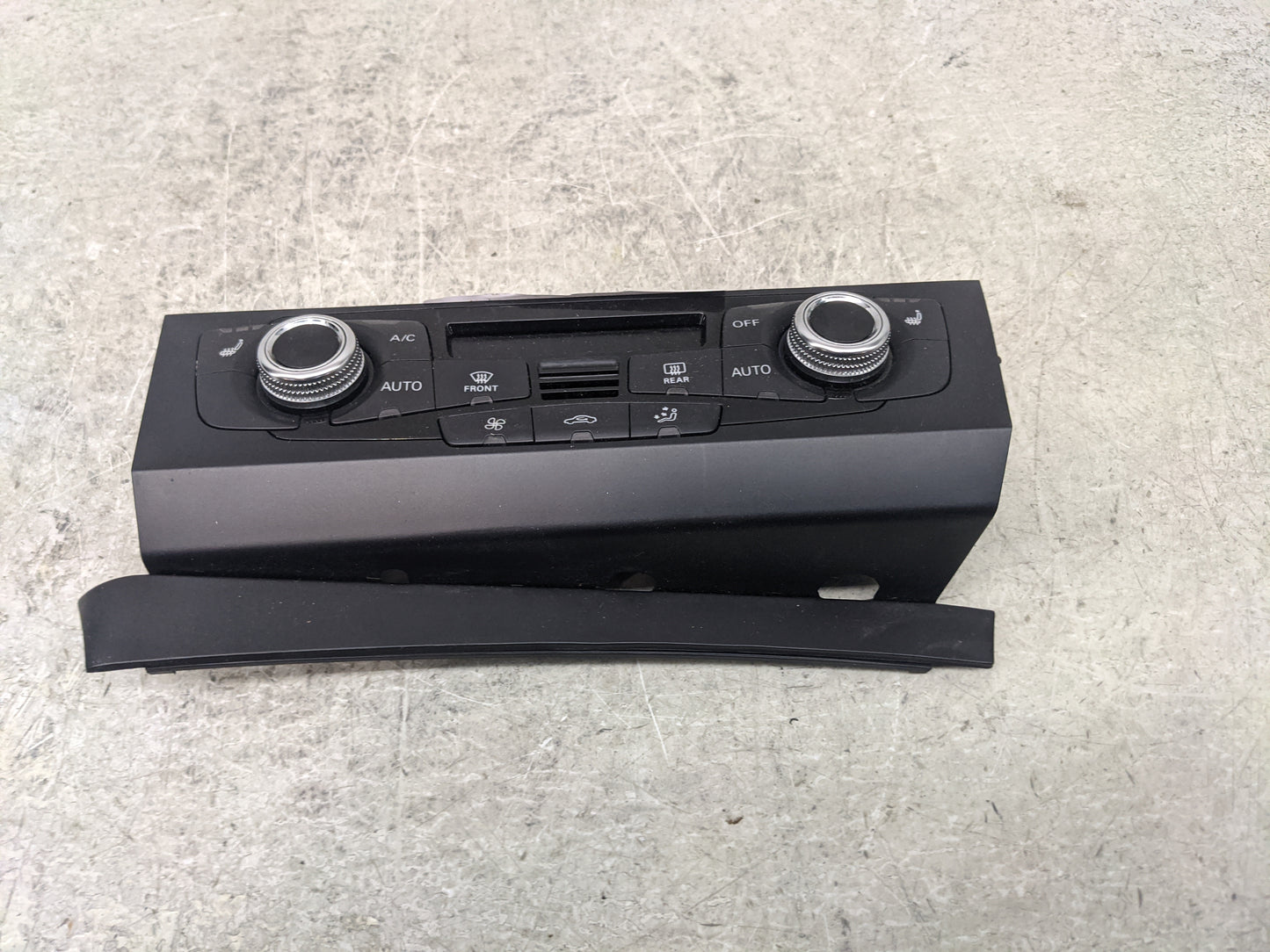 2013-2017 Audi Q5 Climate Control Module Temperature AC/Heater Replacement P/N:8K1 820 043 AQ Fits Fits 2013 2014 2015 2016 