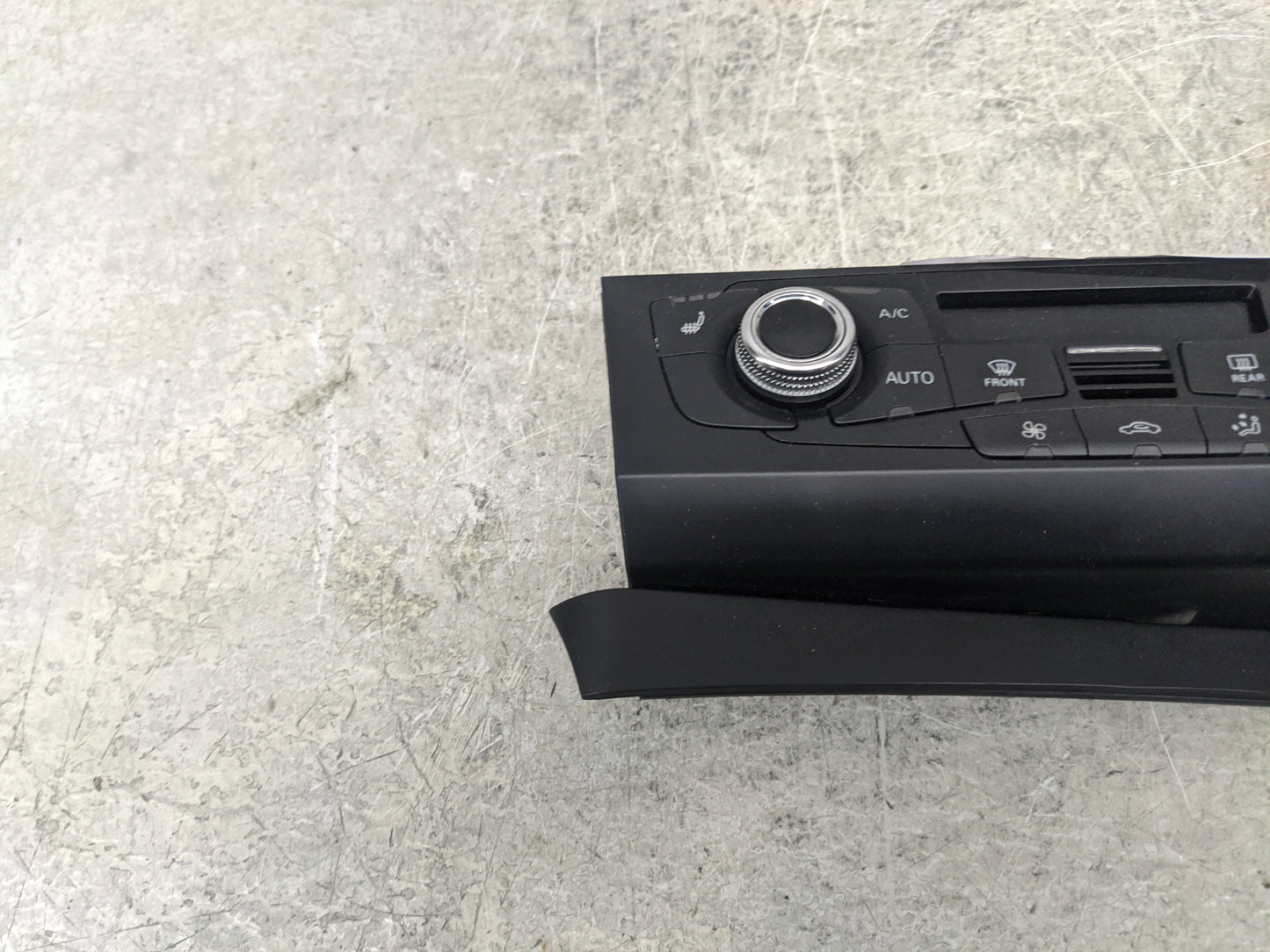 2013-2017 Audi Q5 Climate Control Module Temperature AC/Heater Replacement P/N:8K1 820 043 AQ Fits Fits 2013 2014 2015 2016 