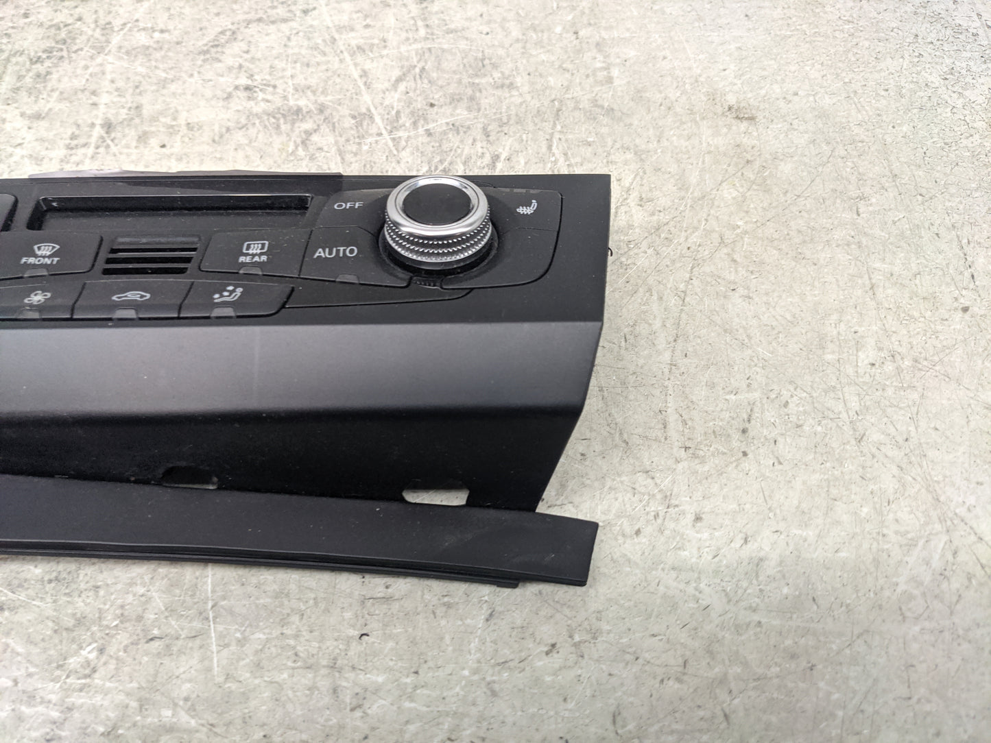 2013-2017 Audi Q5 Climate Control Module Temperature AC/Heater Replacement P/N:8K1 820 043 AQ Fits Fits 2013 2014 2015 2016 
