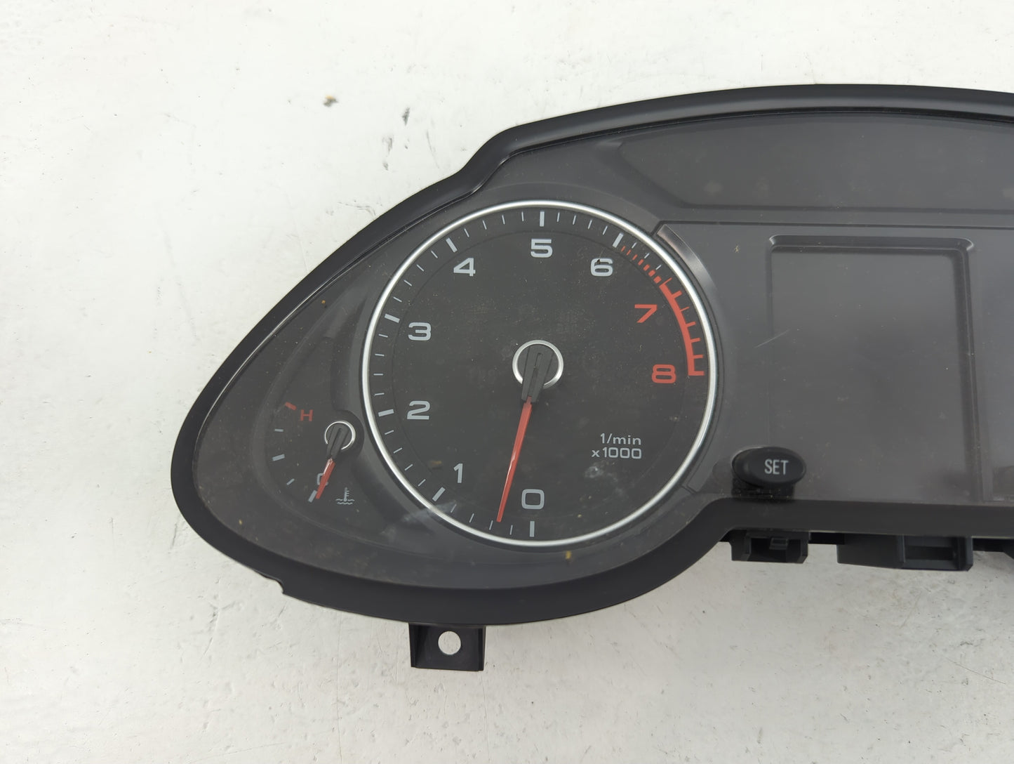 2013-2017 Audi Q5 Instrument Cluster Speedometer Gauges P/N:8r0920981N Fits Fits 2013 2014 2015 2016 2017 OEM Used Auto Part