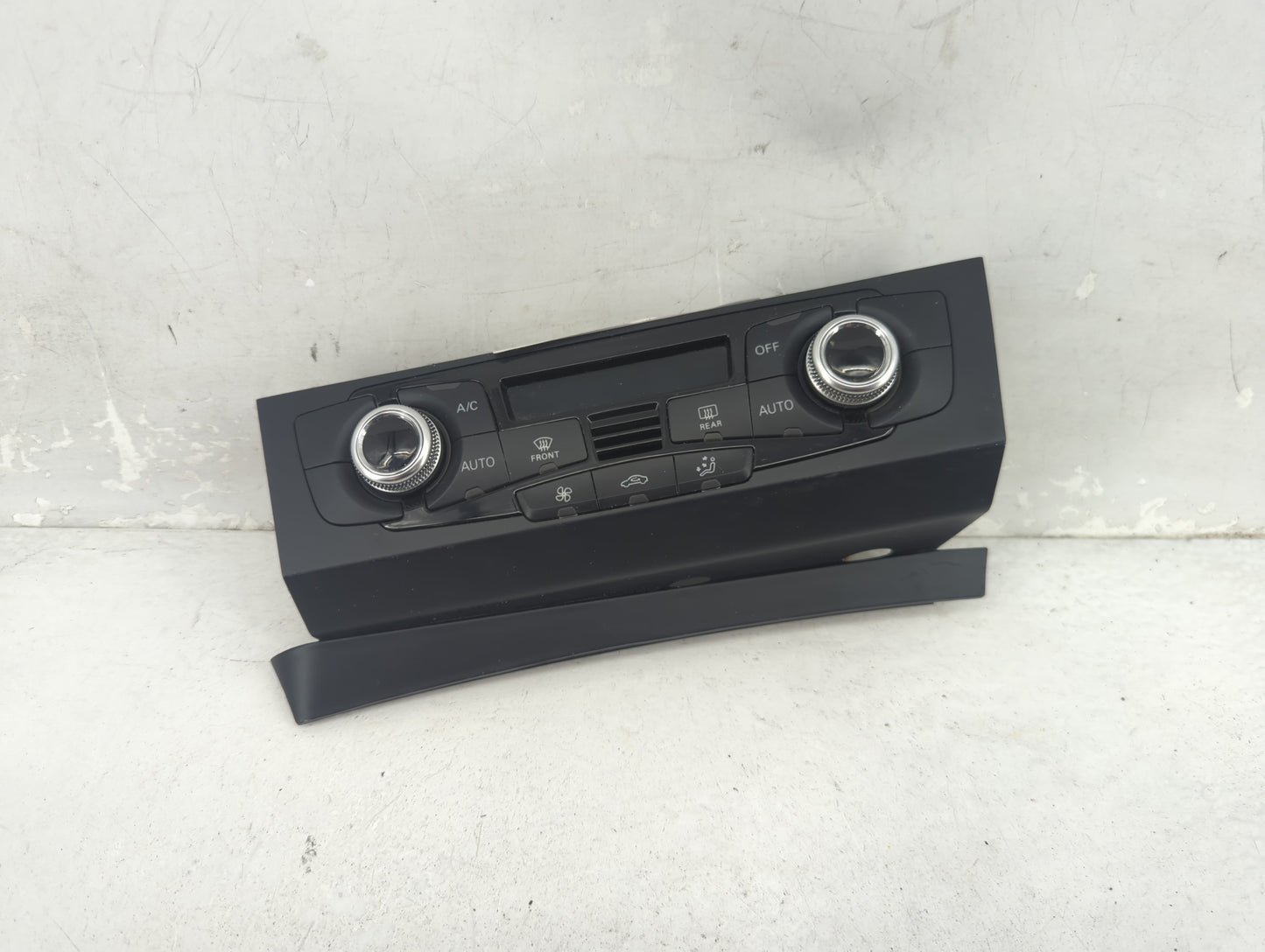 2013-2017 Audi Q5 Climate Control Module Temperature AC/Heater Replacement P/N:8K1820043AP A2C92379700 Fits OEM Used Auto Pa