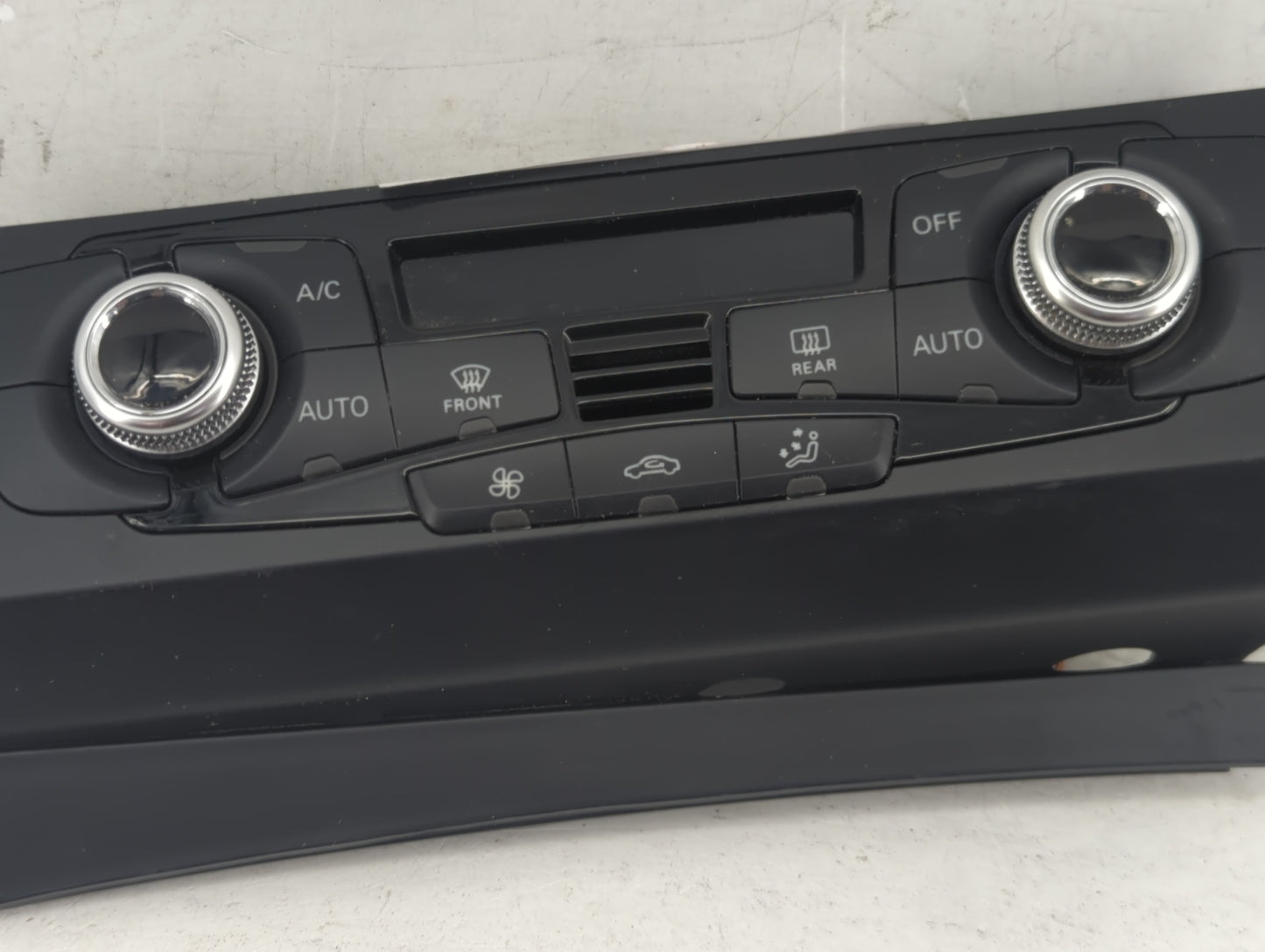 2013-2017 Audi Q5 Climate Control Module Temperature AC/Heater Replacement P/N:8K1820043AP A2C92379700 Fits OEM Used Auto Pa