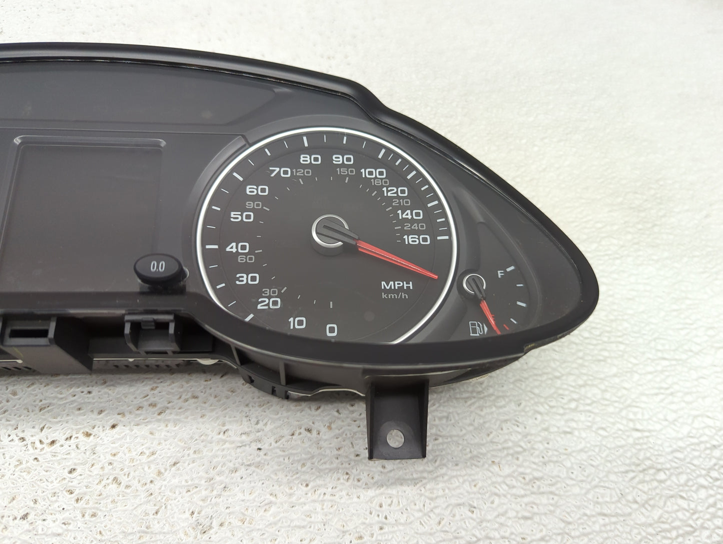 2013-2017 Audi Q5 Instrument Cluster Speedometer Gauges P/N:8R0920981N 503002425332 Fits Fits 2013 2014 2015 2016 2017 OEM U