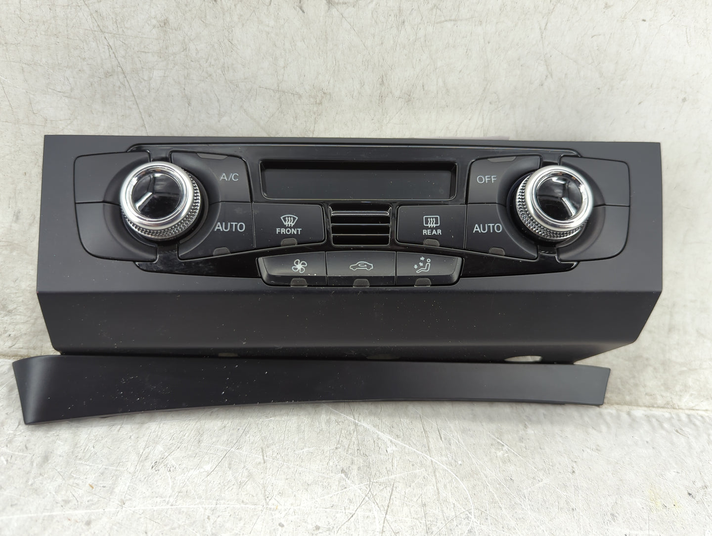 2013-2017 Audi Q5 Climate Control Module Temperature AC/Heater Replacement P/N:8K1820043AP A2C92379700 Fits OEM Used Auto Pa