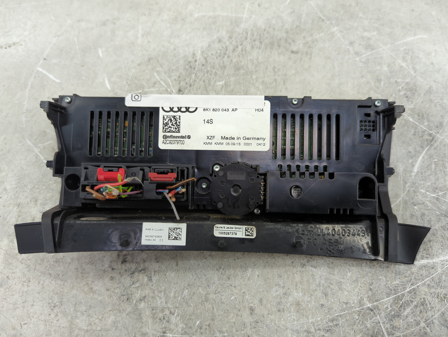 2013-2017 Audi Q5 Climate Control Module Temperature AC/Heater Replacement P/N:8K1820043AP A2C92379700 Fits OEM Used Auto Pa