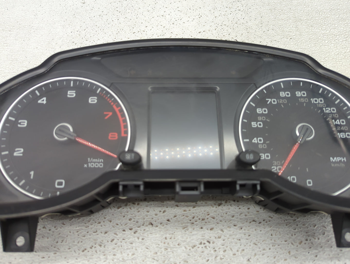 2013-2017 Audi Q5 Instrument Cluster Speedometer Gauges P/N:8R0920950R Miles:101K Fits Fits 2013 2014 2015 2016 2017 OEM Use