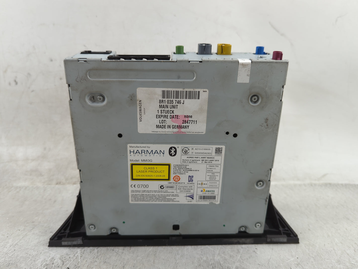 2016 Audi Q5 Radio AM FM Cd Player Receiver Replacement P/N:8R1035746J 8R1035746G Fits OEM Used Auto Parts - Oemusedautopart