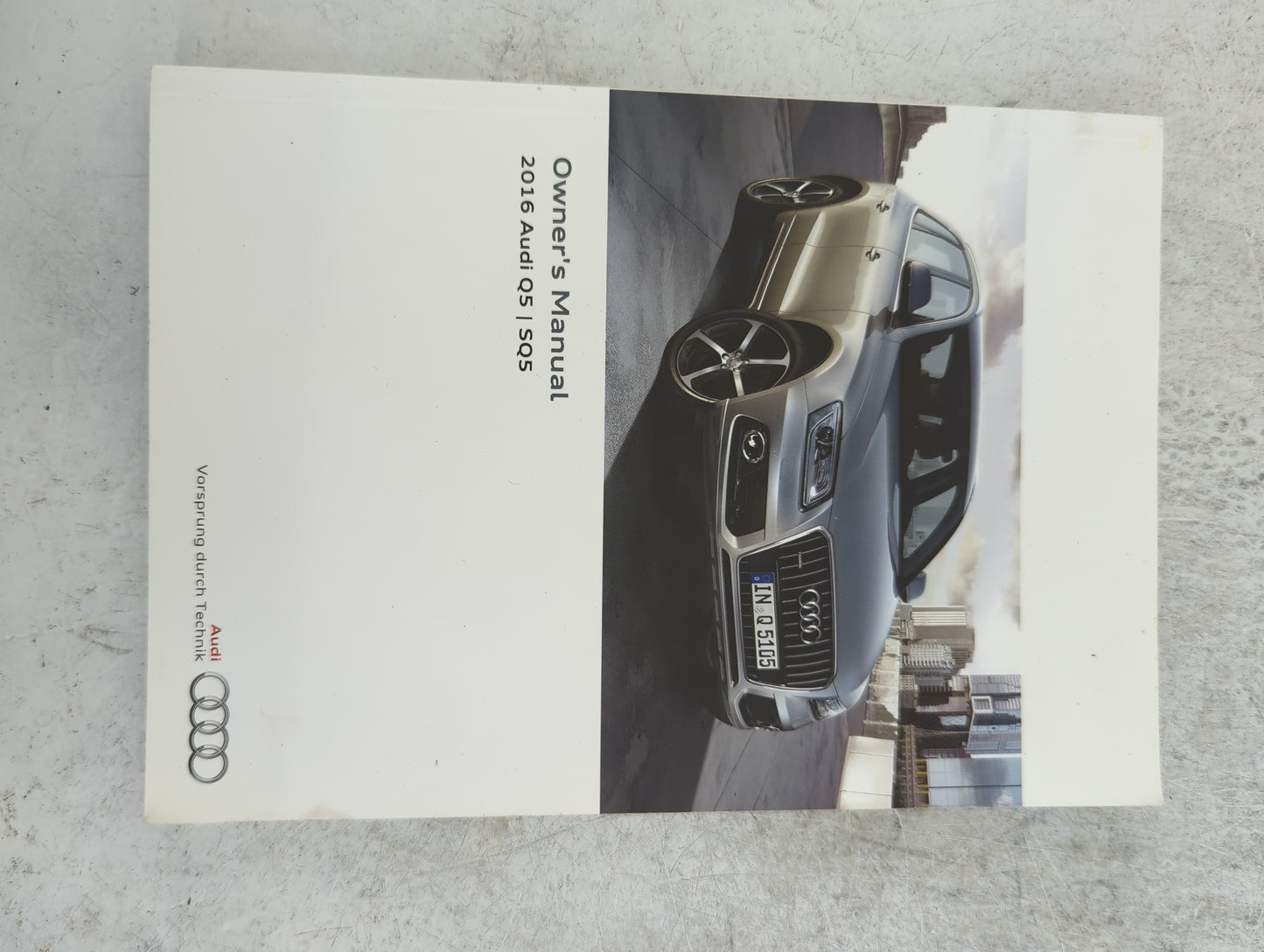 2016 Audi Q5 Owners Manual Book Guide P/N:8R0012721BA 8K0012721NA OEM Used Auto Parts - Oemusedautoparts1.com