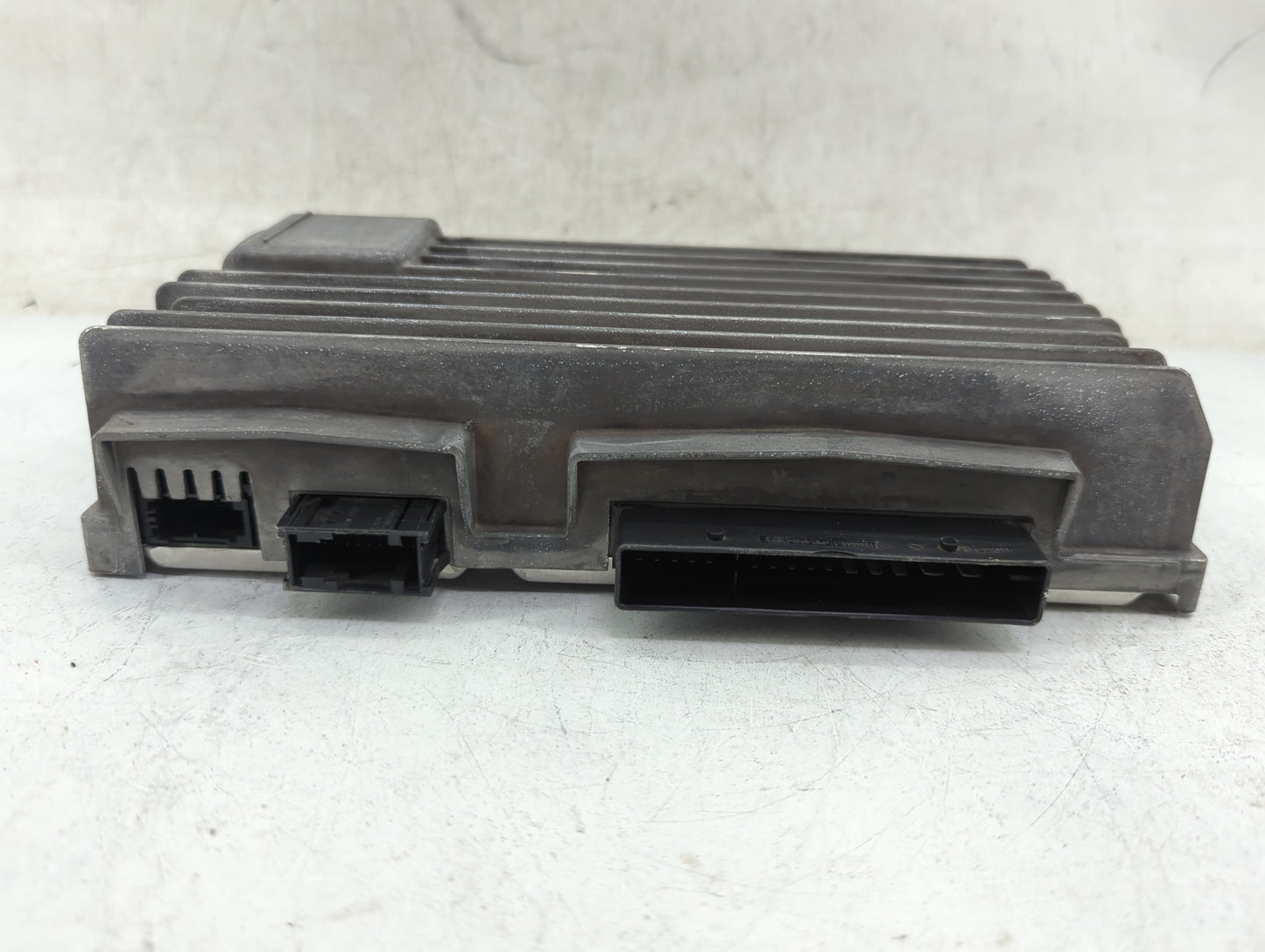 2013-2017 Audi Q5 Radio Speaker Amplifier 8t1035223a - Oemusedautoparts1.com