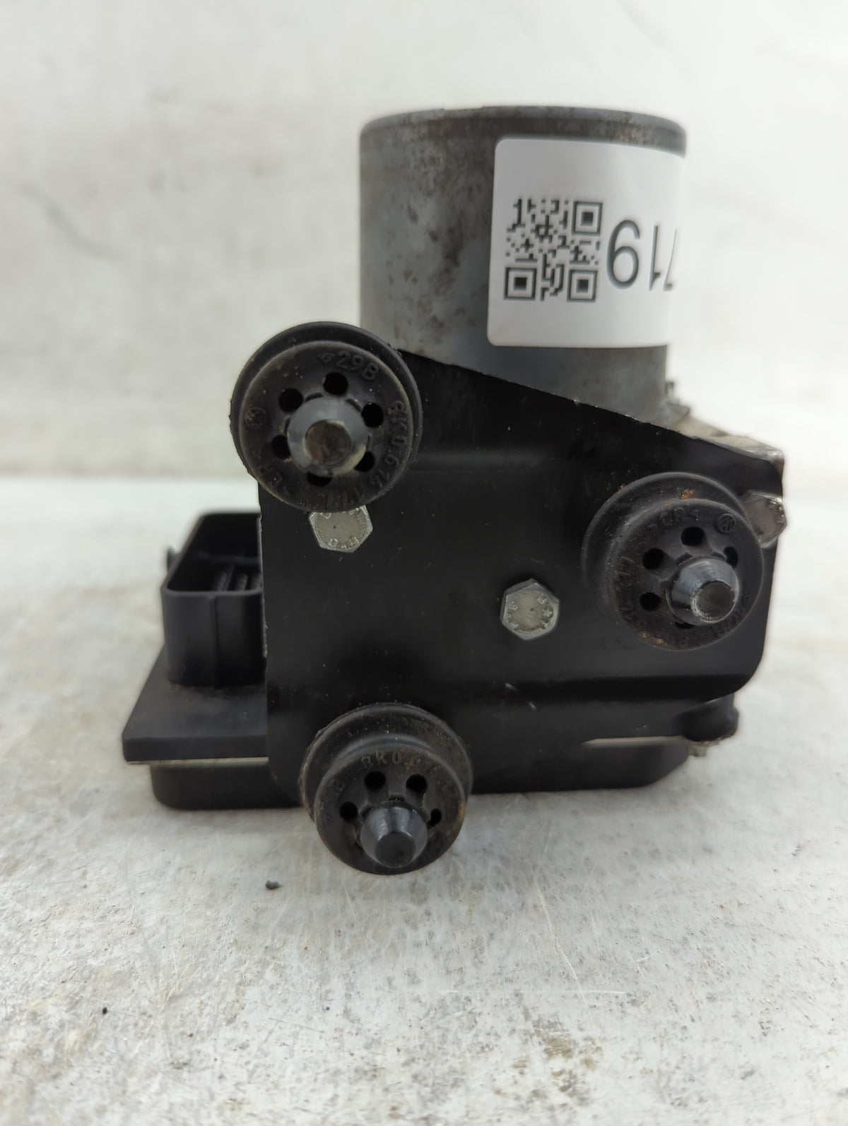 2013-2016 Audi Q5 Anti-Lock Brake ABS Pump Module Actuator OEM P/N:8R0907379AS 0265239446 Fits Fits 2013 2014 2015 2016 OEM 