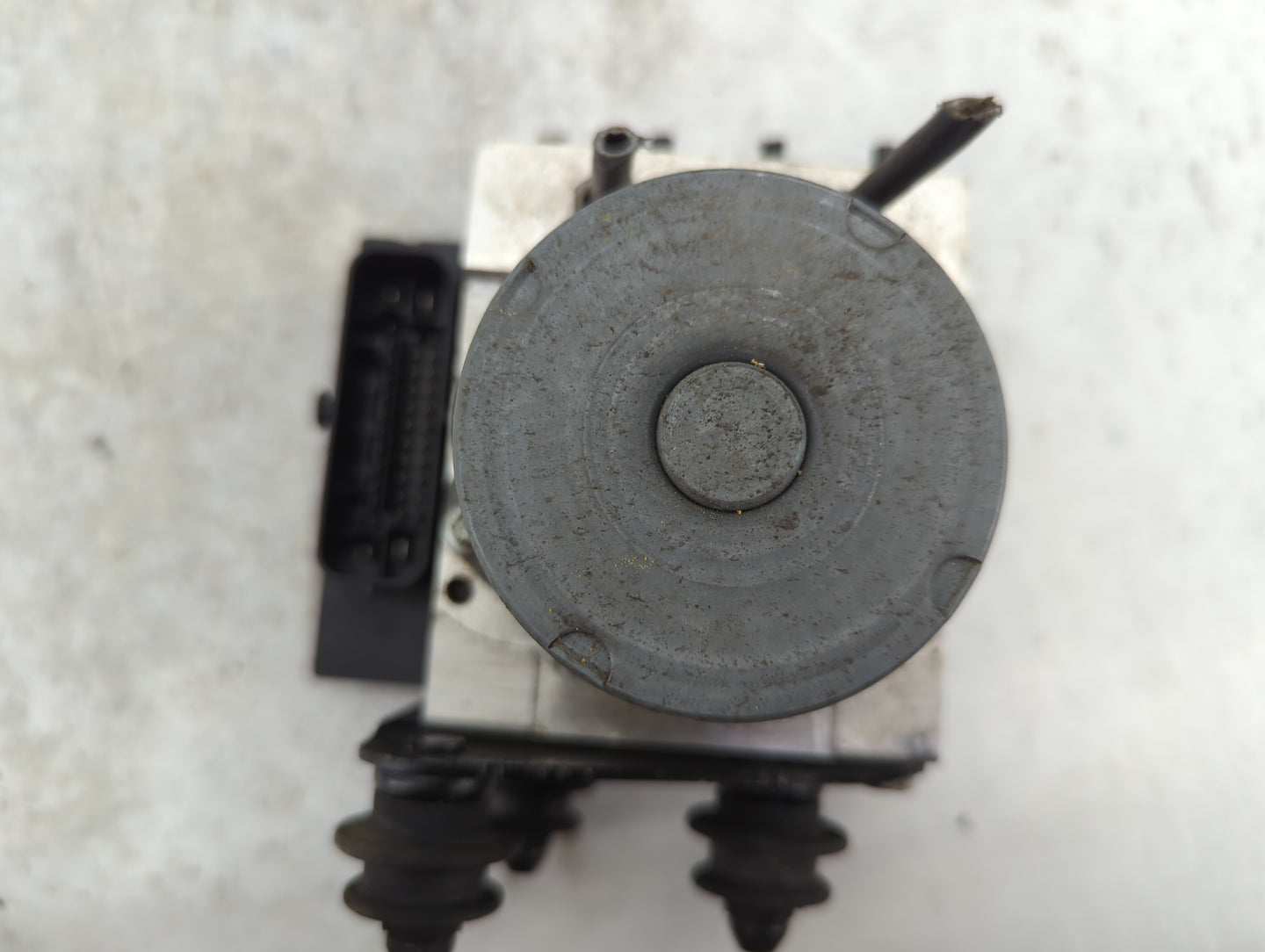 2013-2016 Audi Q5 ABS Pump Control Module Replacement P/N:8R0907379AS 0265239446, 0265951731 Fits Fits 2013 2014 2015 2016 O