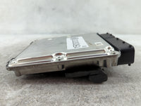2016-2017 Audi Q5 PCM Engine Control Computer ECU ECM PCU OEM P/N:8R1907115N 8K0907352A Fits Fits 2016 2017 OEM Used Auto Pa